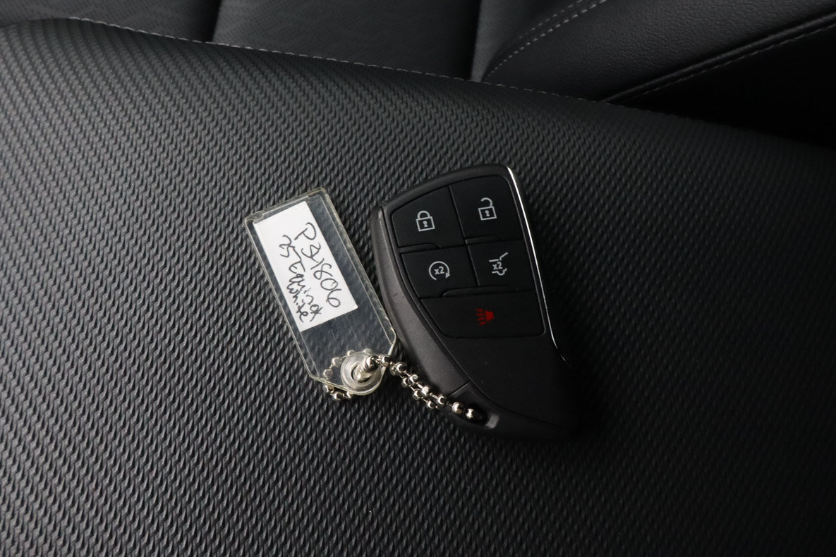 Used 2025 Chevrolet Equinox LT w/ Convenience Package II FWD image 30
