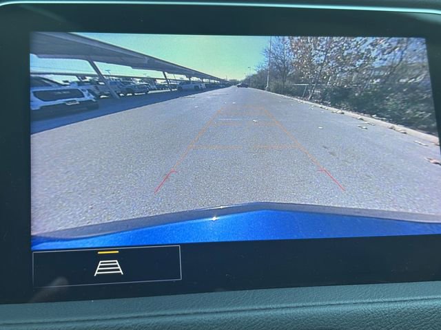 Used 2022 Cadillac XT4 Premium Luxury w/ Technology Package image 9