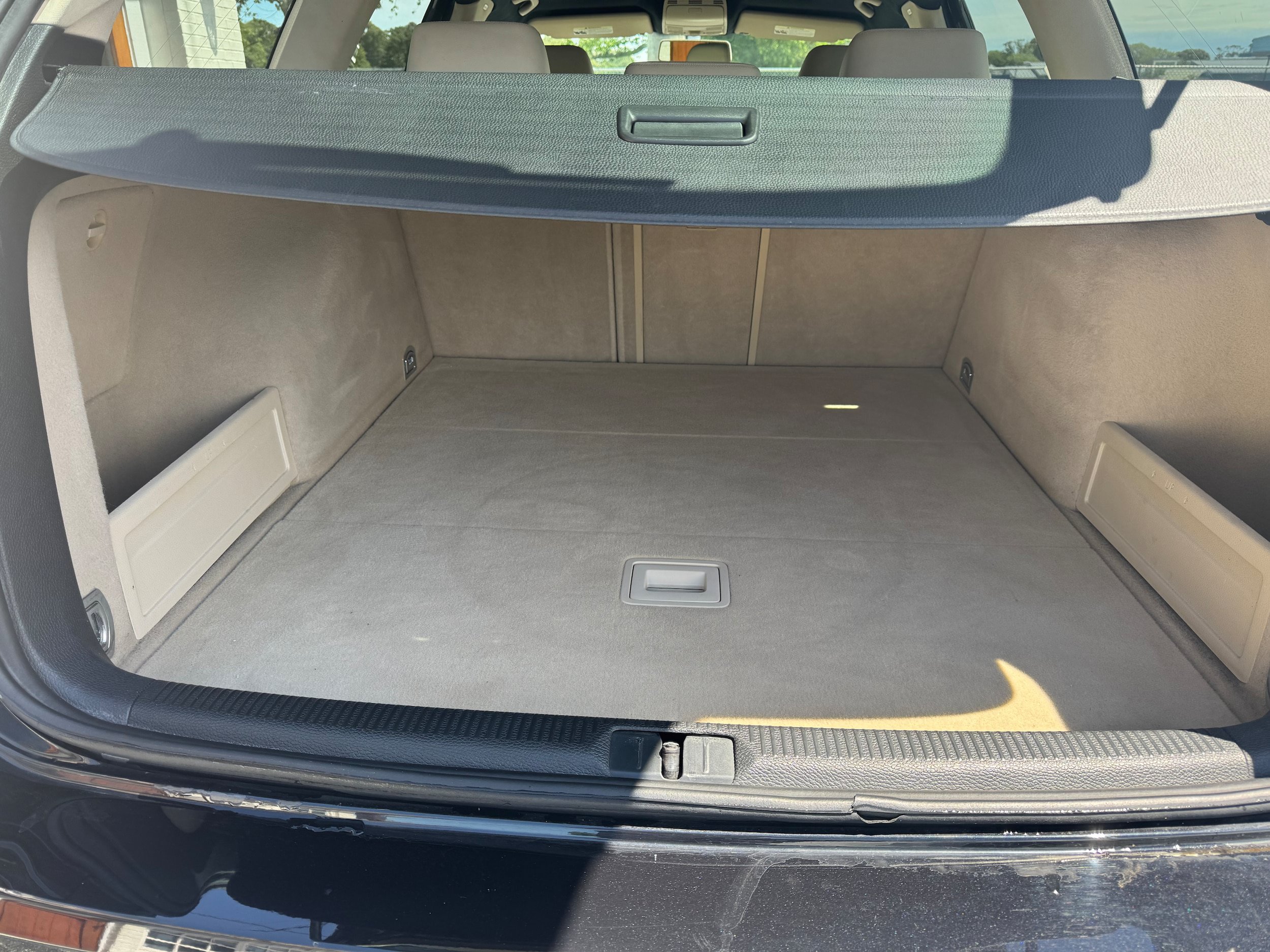 Used 2010 Volkswagen Passat Komfort FWD image 30
