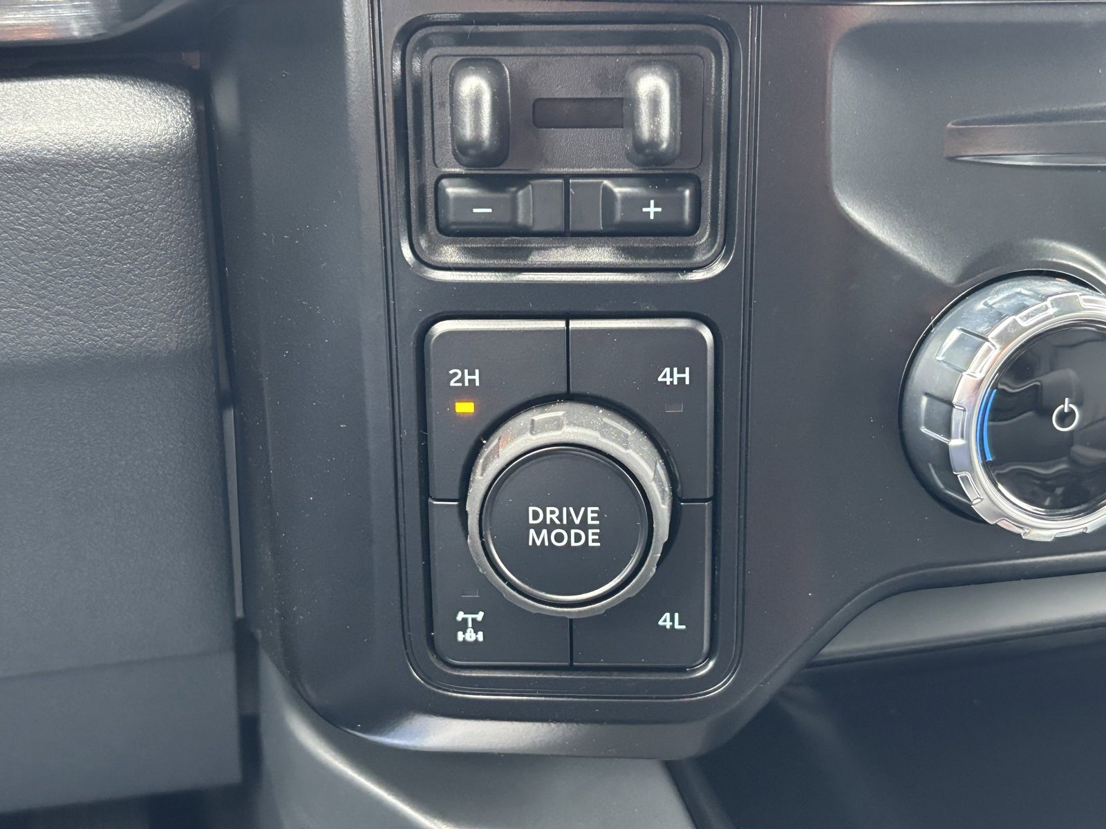 New 2026 Ford F350 XL image 4