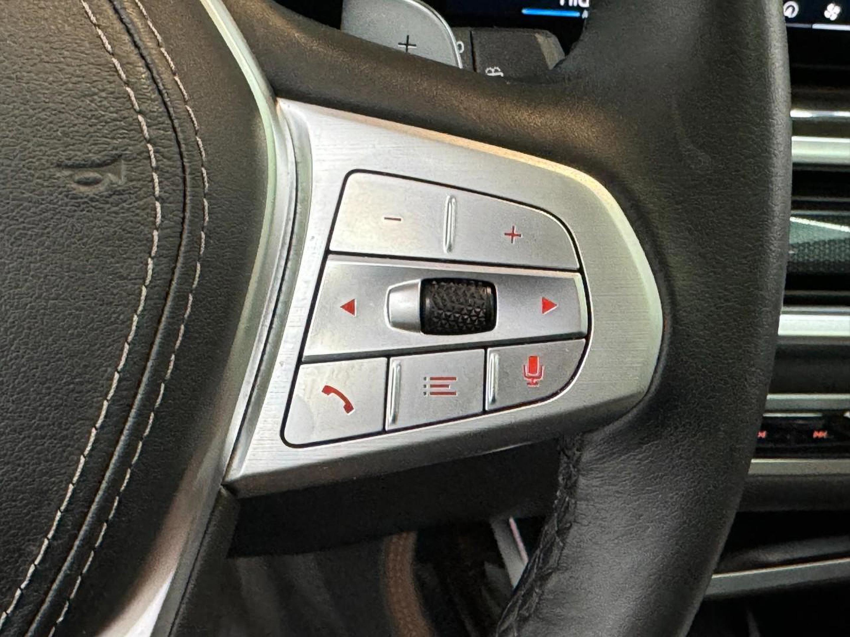 Used 2025 BMW X7 xDrive40i image 35