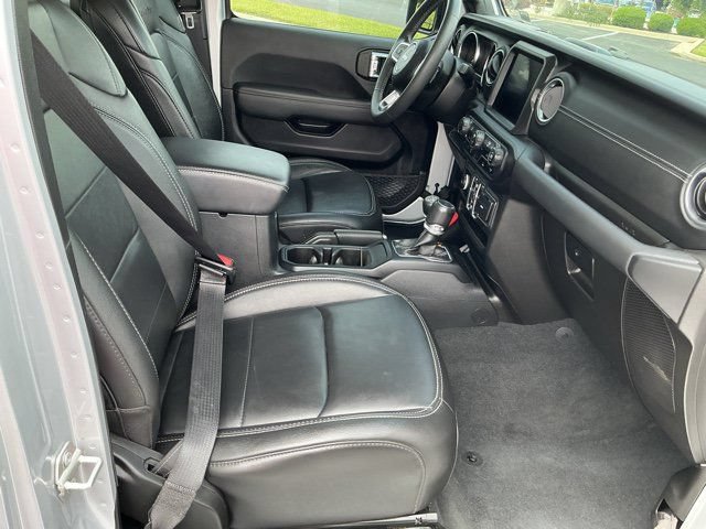 Used 2023 Jeep Wrangler Unlimited Sahara AWD/4WD image 20
