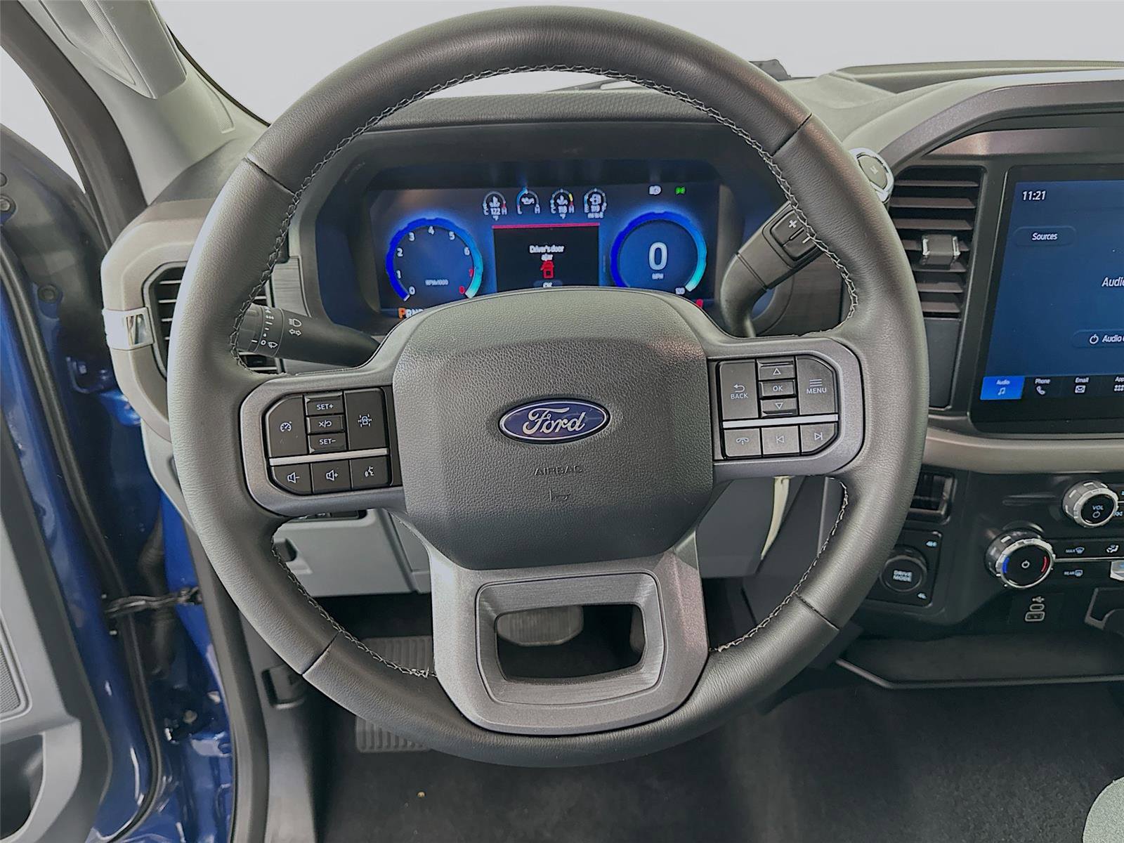 Used 2025 Ford F150 XLT w/ Equipment Group 301A Standard image 17