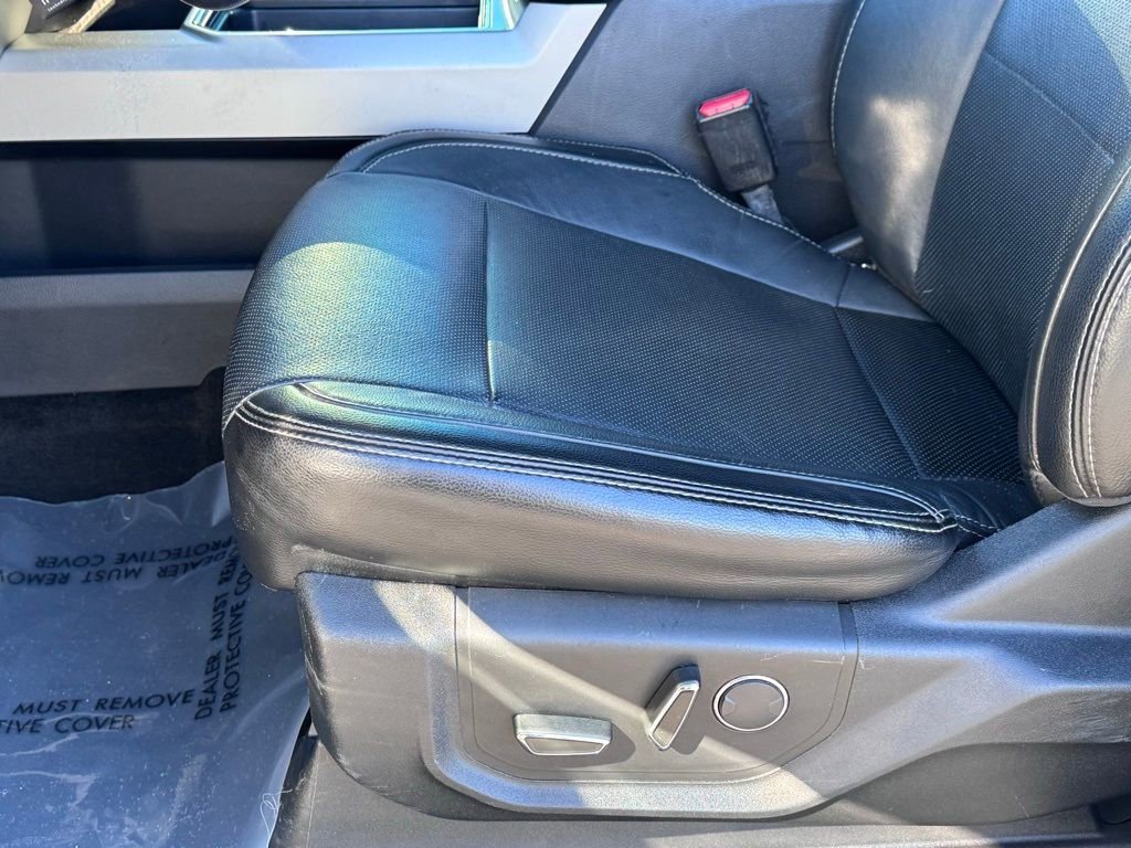 Used 2017 Ford F350 Lariat image 30