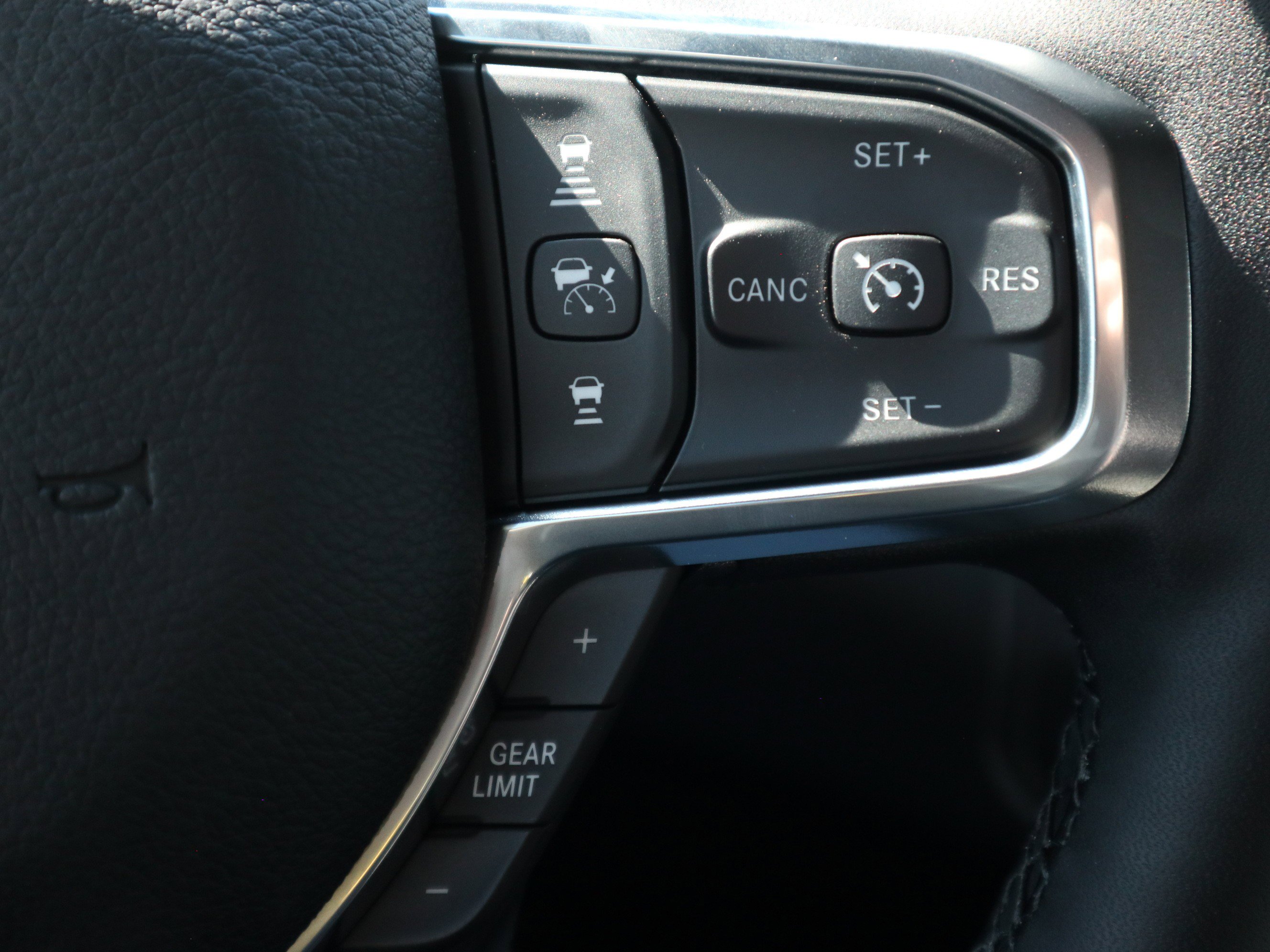 New 2026 RAM 3500 Laramie image 28