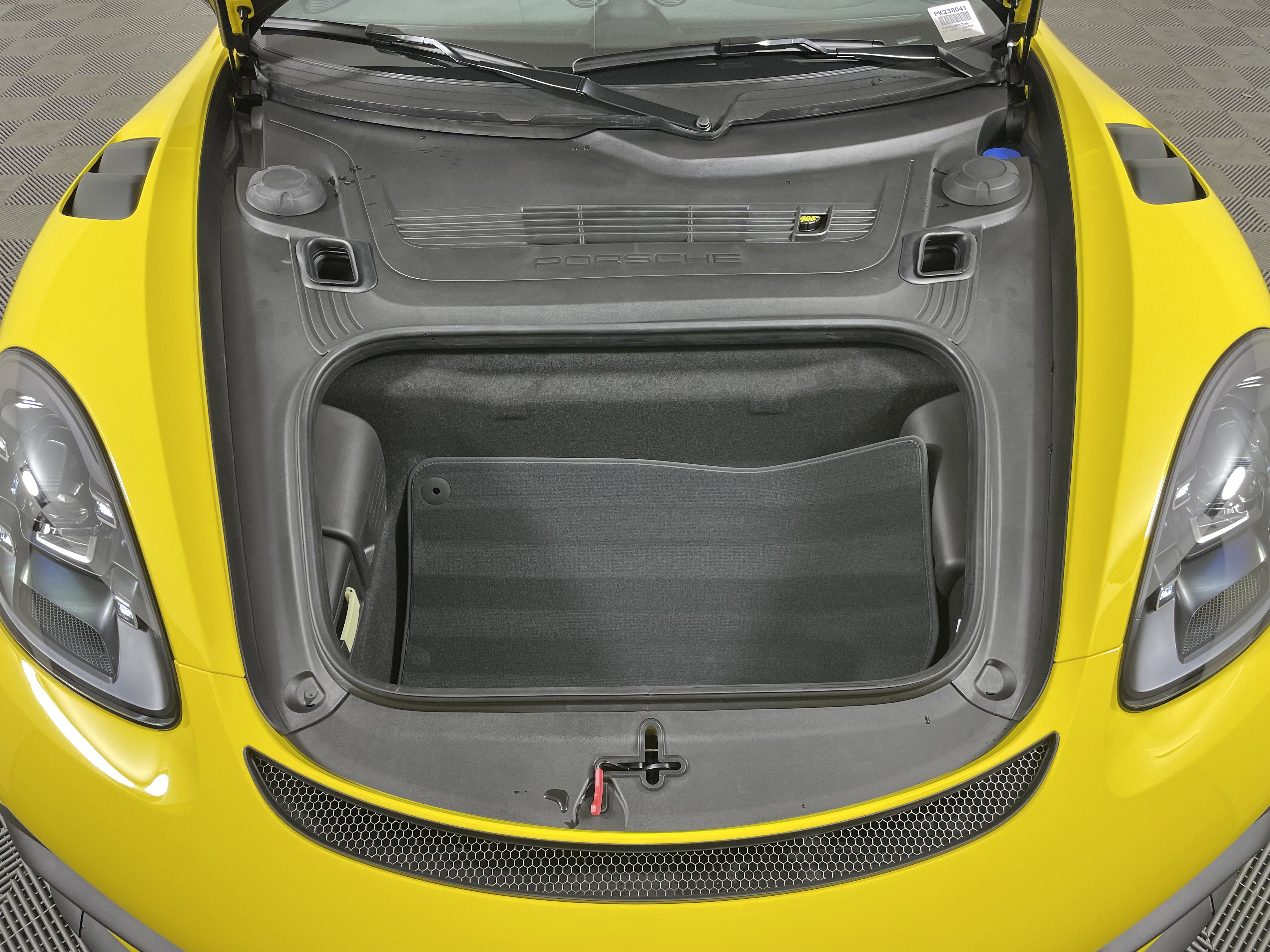 Certified 2025 Porsche 718 Boxster Spyder RS RWD image 21
