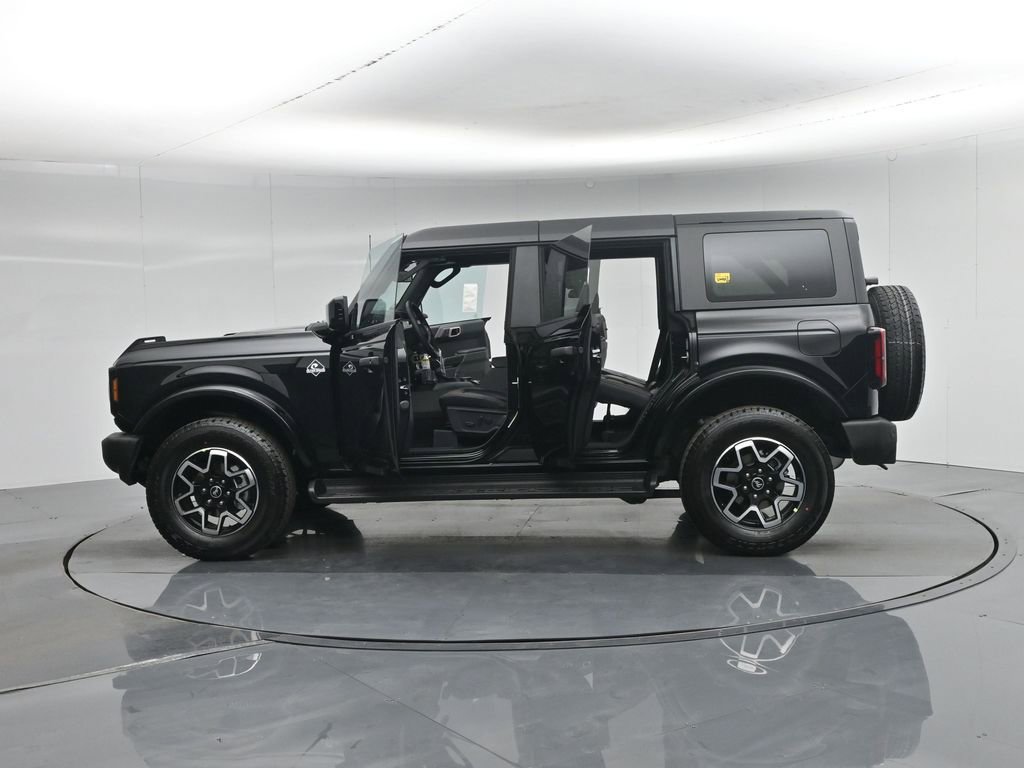 New 2026 Ford Bronco Outer Banks AWD/4WD image 35