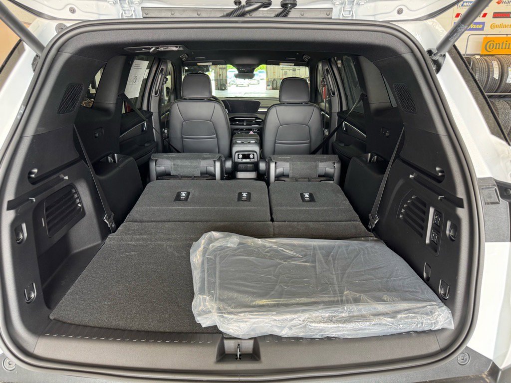 New 2026 Buick Enclave Preferred w/ Power Package image 9