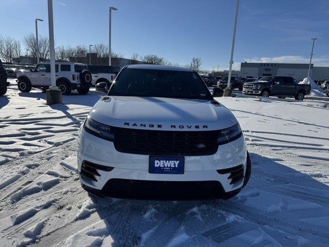 Used 2025 Land Rover Range Rover Velar Dynamic SE image 2