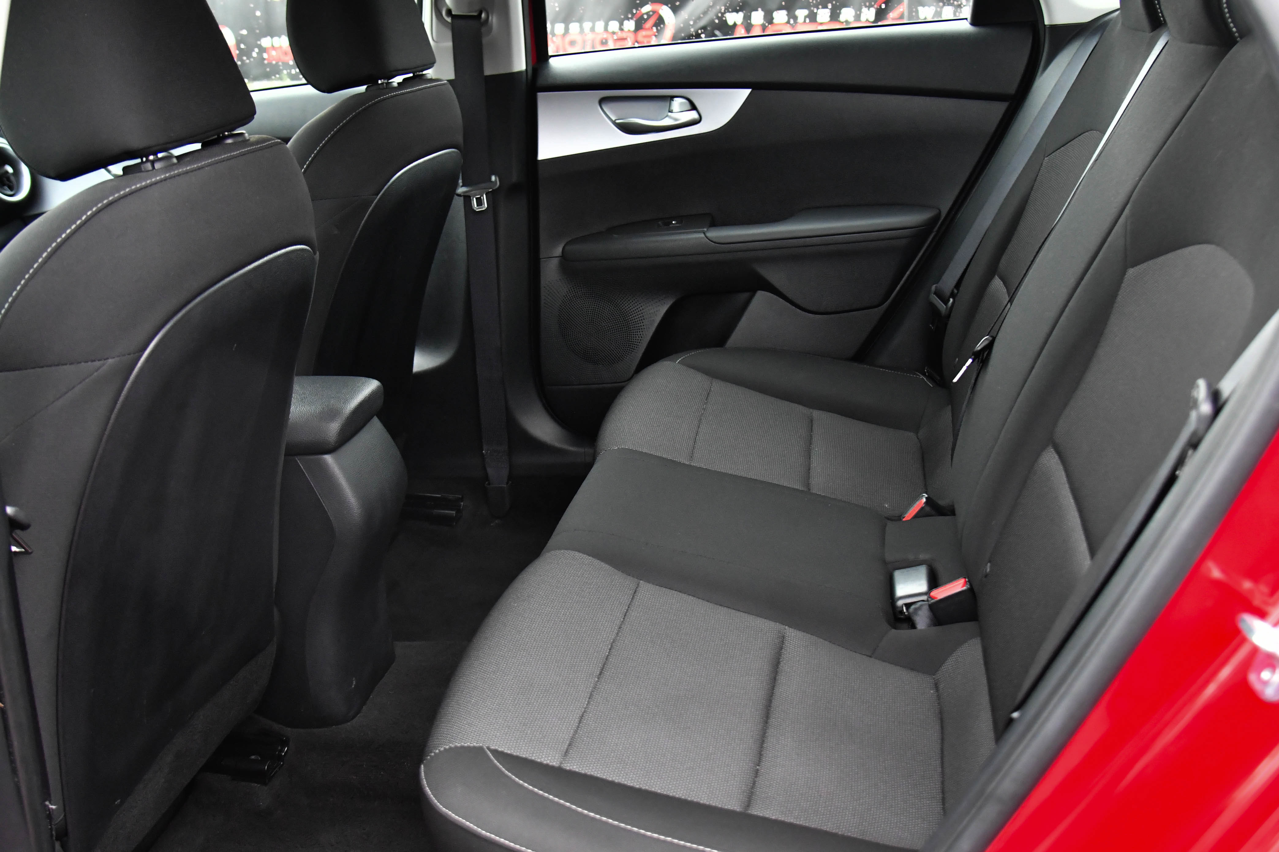 Used 2024 Kia Forte LXS image 29