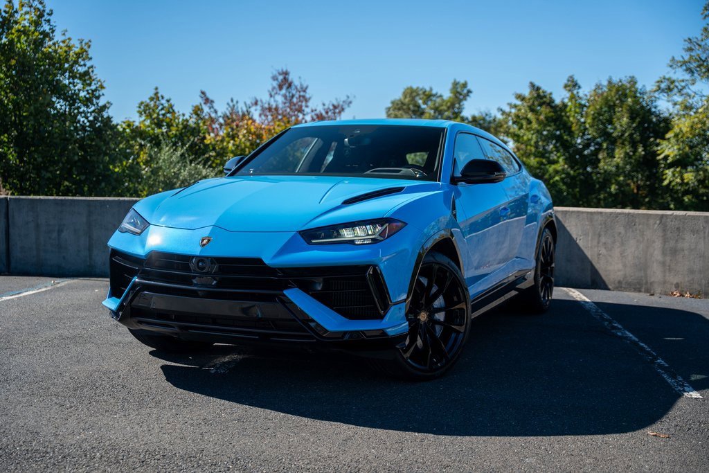 Used 2023 Lamborghini Urus S