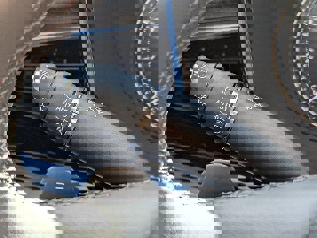 New 2025 Cadillac XT6 Luxury image 31