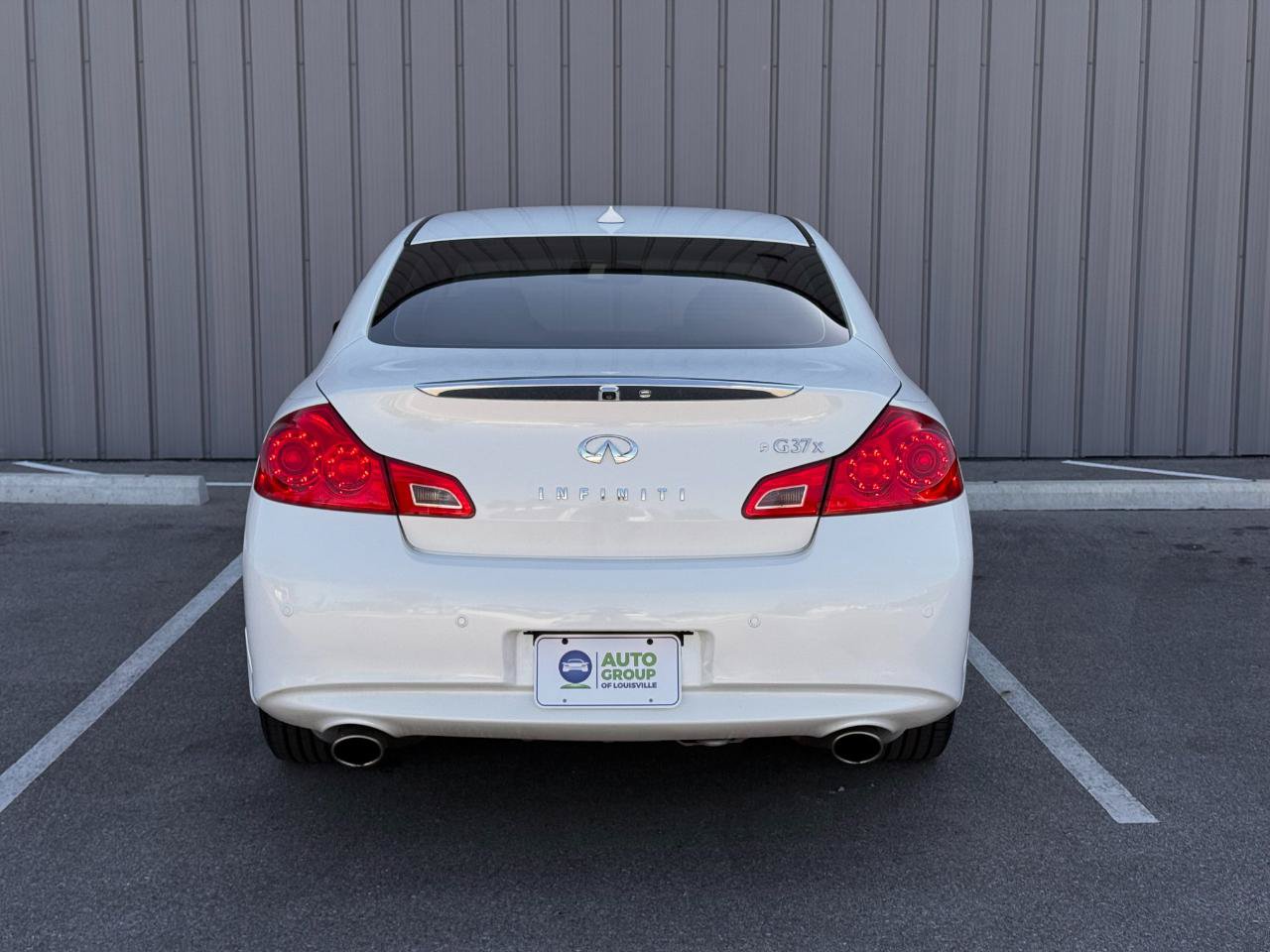 Used 2010 INFINITI G37 x Sedan w/ Premium Pkg AWD/4WD image 6