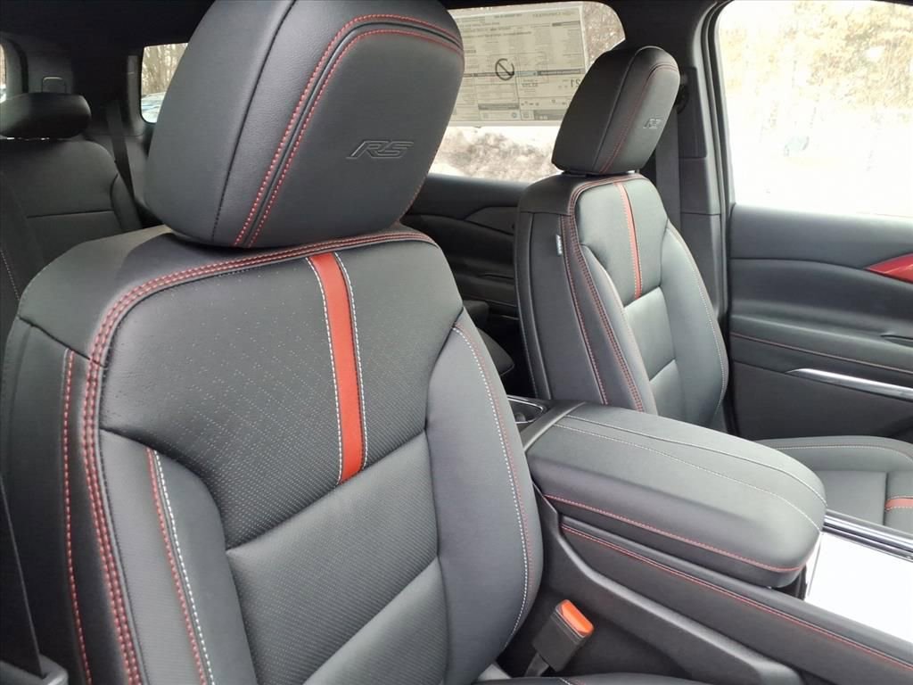 New 2026 Chevrolet Traverse RS w/ LPO, Cargo Package image 18