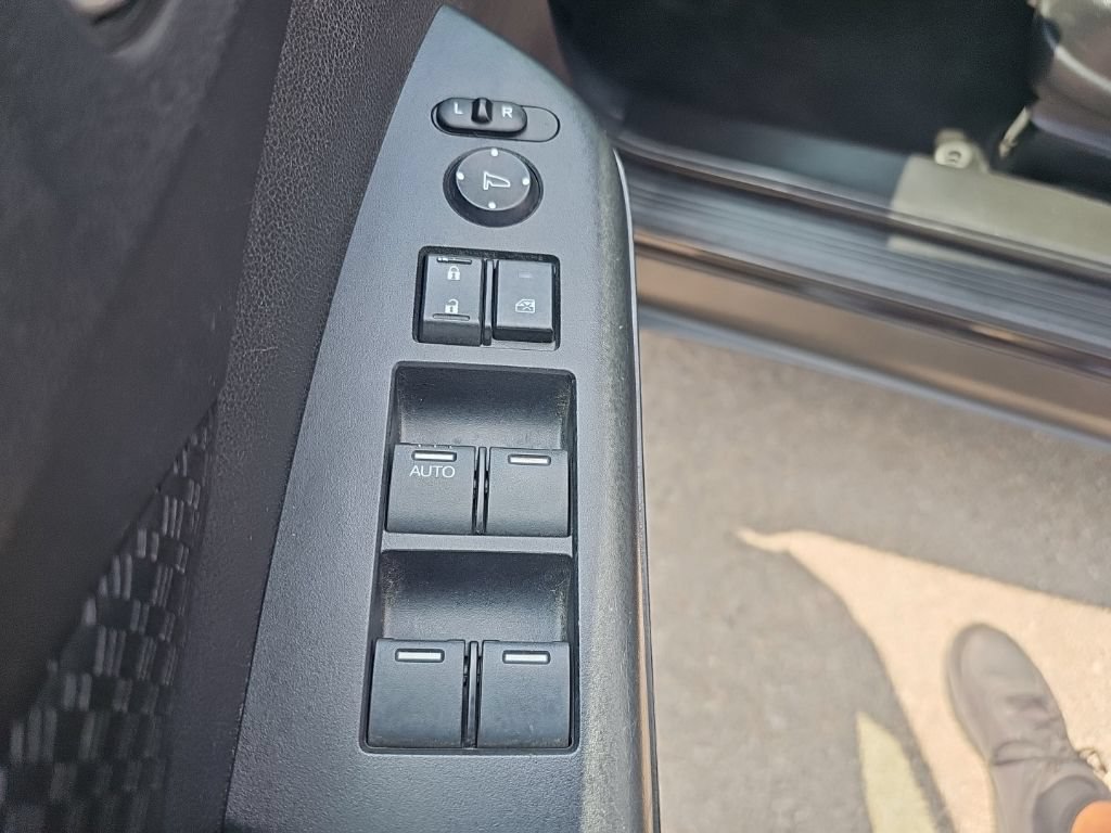 Used 2016 Honda CR-V EX image 12