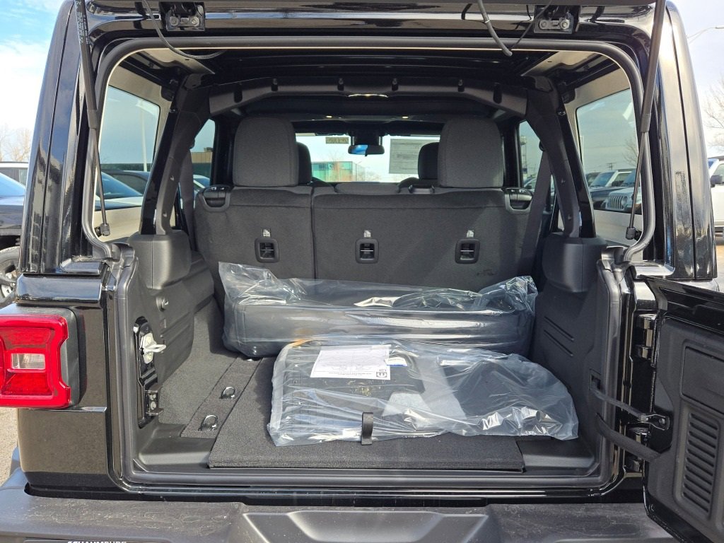 New 2025 Jeep Wrangler Sport S image 19