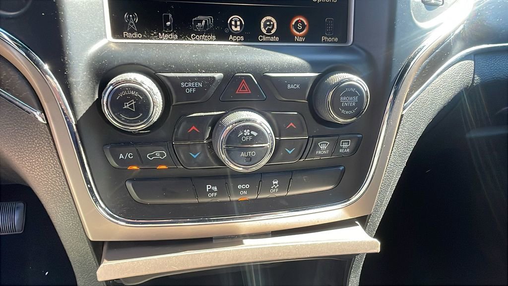 Used 2015 Jeep Grand Cherokee Limited image 18