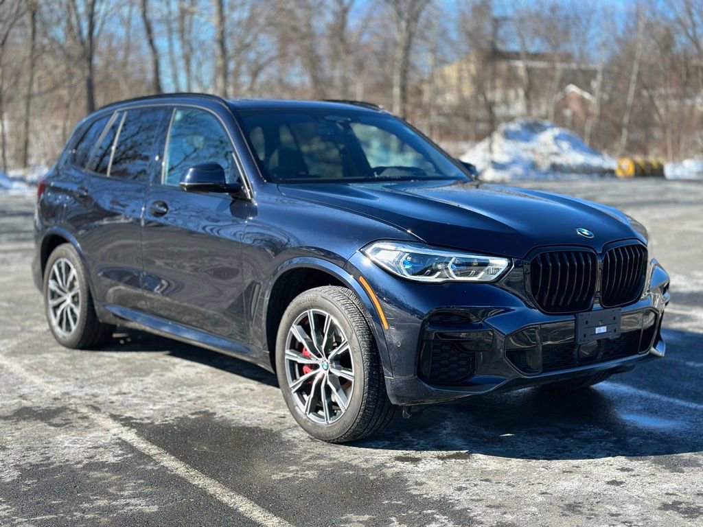 Used 2023 BMW X5 M50i w/ Executive Package image 7