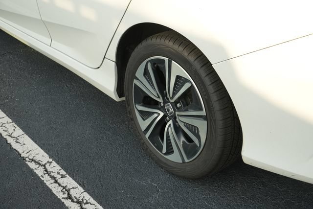 Used 2017 Honda Civic EX-T image 12