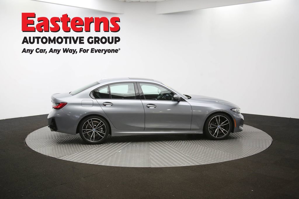 Used 2023 BMW 330i Sedan w/ M Sport Package image 44
