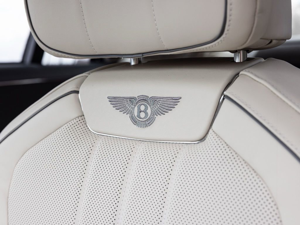 New 2026 Bentley Flying Spur Plug-In Hybrid AWD/4WD image 32