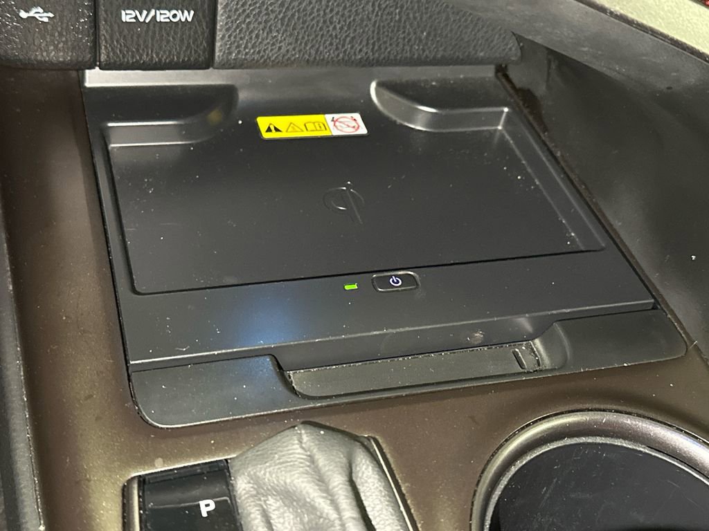 Used 2024 Toyota Camry XSE w/ Navigation Package image 28