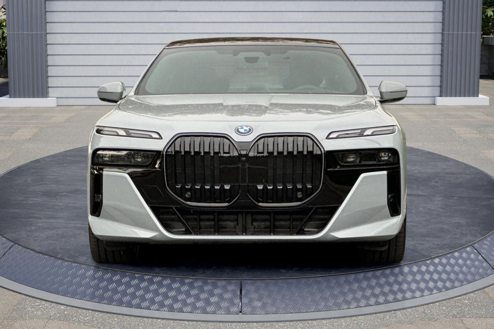 New 2026 BMW i7 xDrive60 image 2