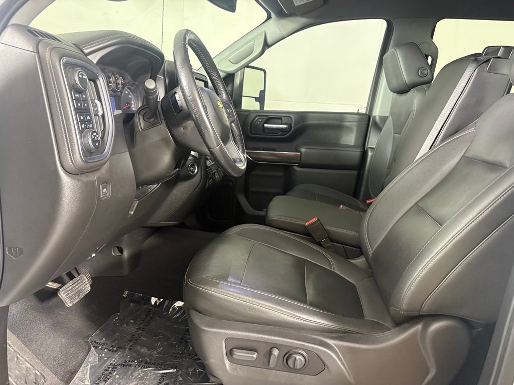 Certified 2022 Chevrolet Silverado 2500 LTZ w/ Z71 Off-Road Package AWD/4WD image 26