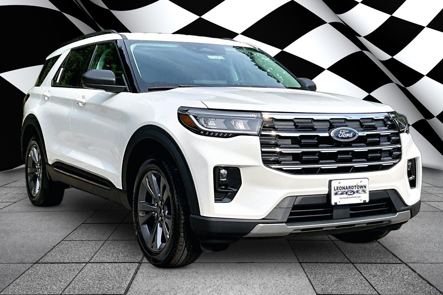 New 2026 Ford Explorer Active w/ Active Comfort Package AWD/4WD image 2