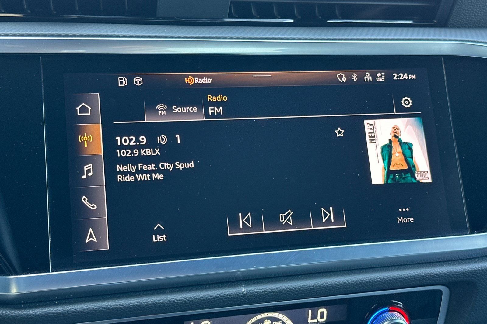 Used 2022 Audi Q3 2.0T Premium Plus w/ Premium Plus Package image 23