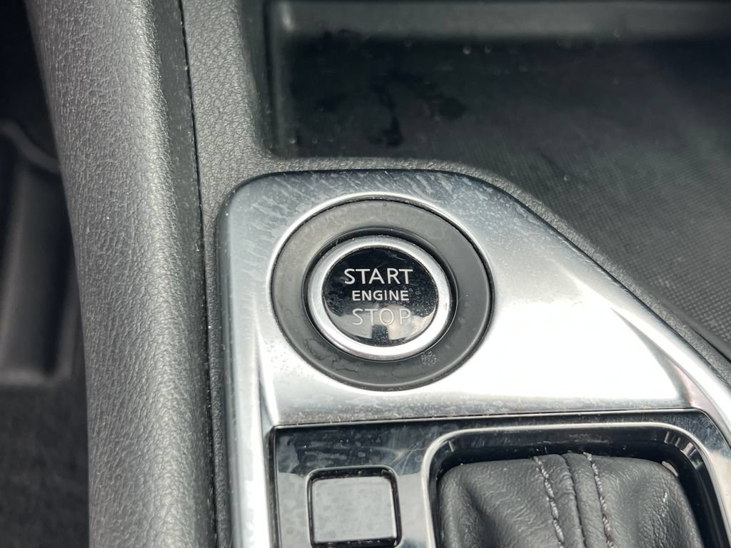 Used 2020 Nissan Sentra SV w/ Electronics Package FWD image 27