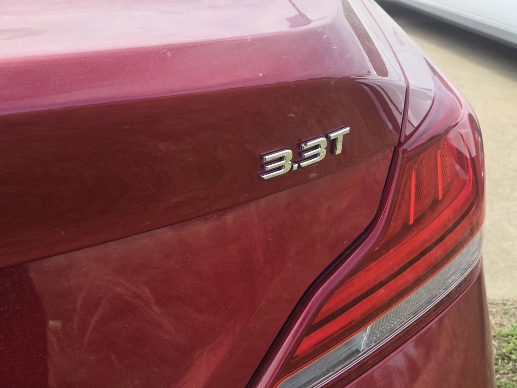 Used 2020 Genesis G70 3.3T w/ Prestige Package image 7