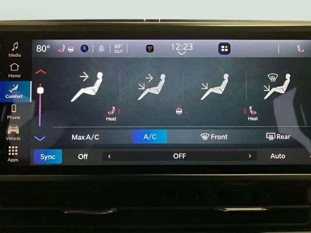 Used 2025 Jeep Wrangler Unlimited Sahara w/ Safety Group AWD/4WD image 50