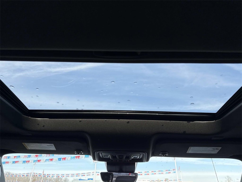 Used 2023 GMC Sierra 1500 AT4 w/ AT4 Premium Package image 25