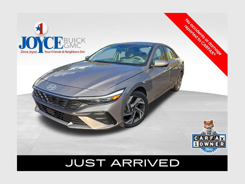 Used 2024 Hyundai Elantra SEL w/ Convenience Package