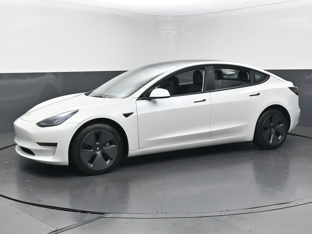 Used 2023 Tesla Model 3 Standard Range RWD image 7