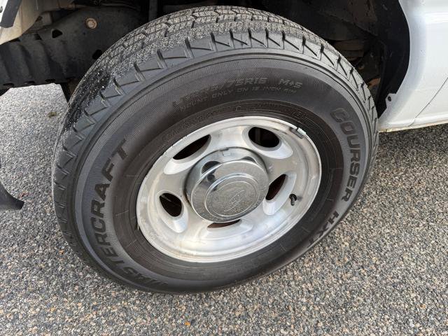 Used 2016 Ford E-350 and Econoline 350 Super Duty w/ Power Windows & Locks Group RWD image 35