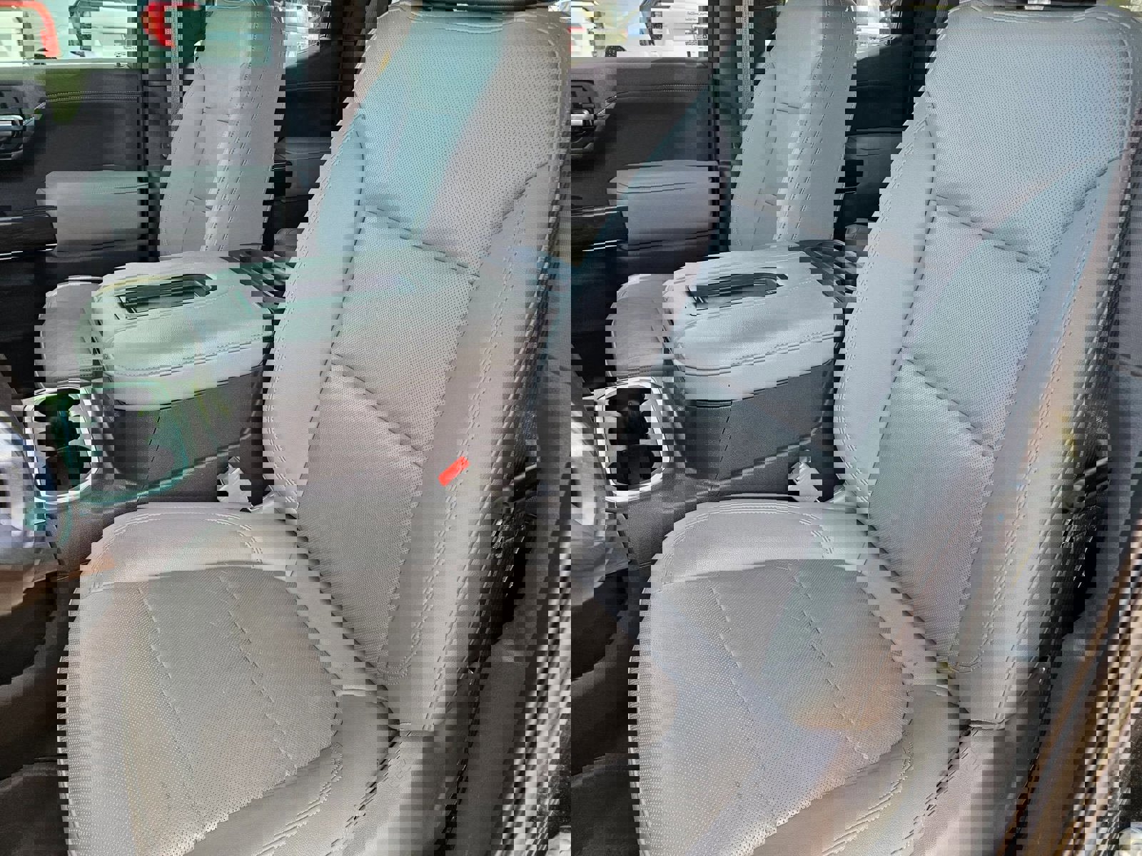 Used 2021 GMC Sierra 1500 SLT w/ SLT Premium Package image 21