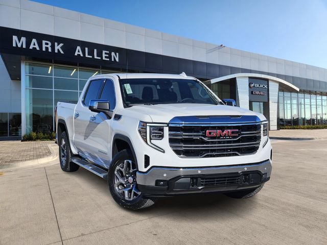 New 2026 GMC Sierra 1500 SLT w/ SLT Premium Package