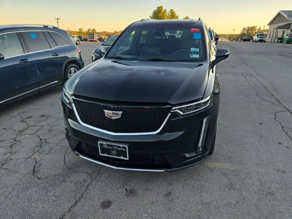 Used 2020 Cadillac XT6 Sport AWD/4WD image 2