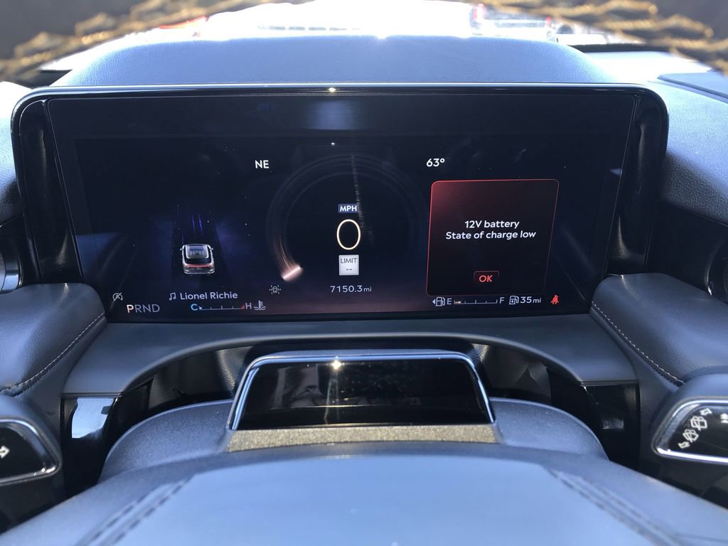 Used 2025 Lincoln Aviator Reserve w/ Equipment Group 201A AWD/4WD image 15