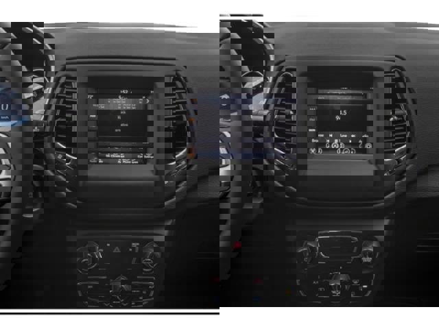 Used 2019 Jeep Compass Limited image 10