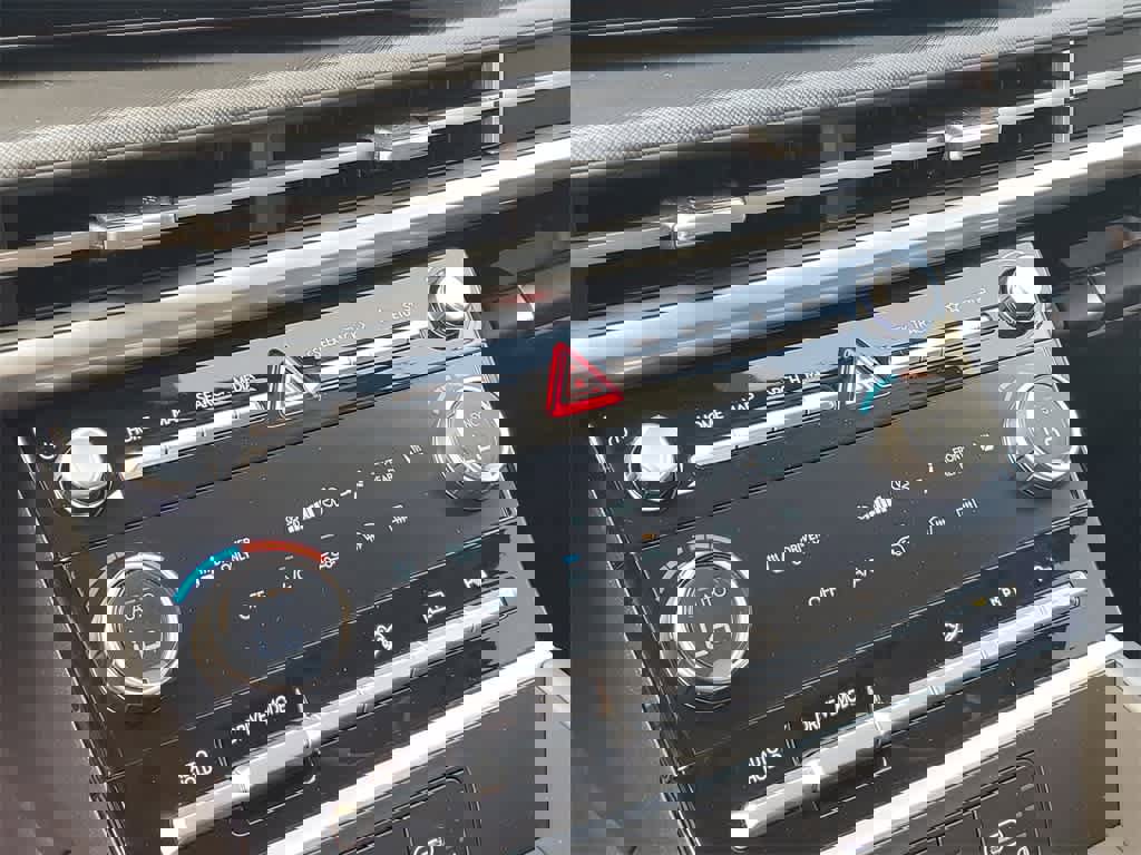 New 2026 Hyundai Santa Fe SEL image 30