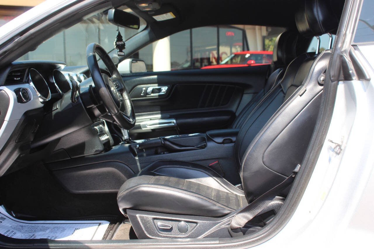 Used 2015 Ford Mustang Premium w/ Equipment Group 201A RWD image 15