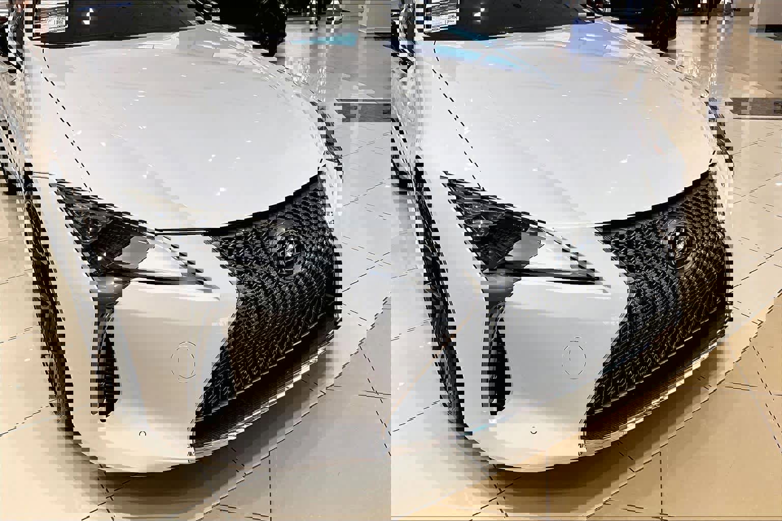 Used 2019 Lexus LC 500 Coupe w/ Carbon Fiber Package image 27