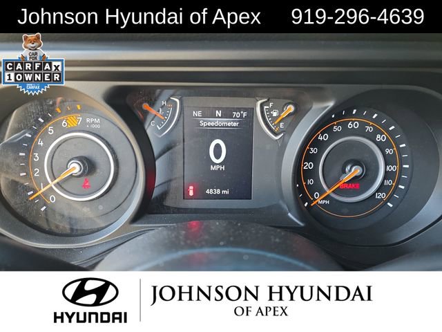 Used 2025 Jeep Wrangler Sport image 27