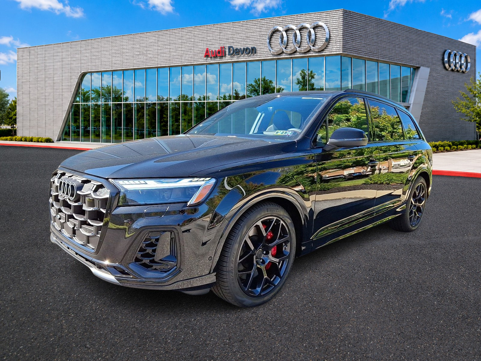 New 2026 Audi SQ7 Prestige AWD/4WD image 2