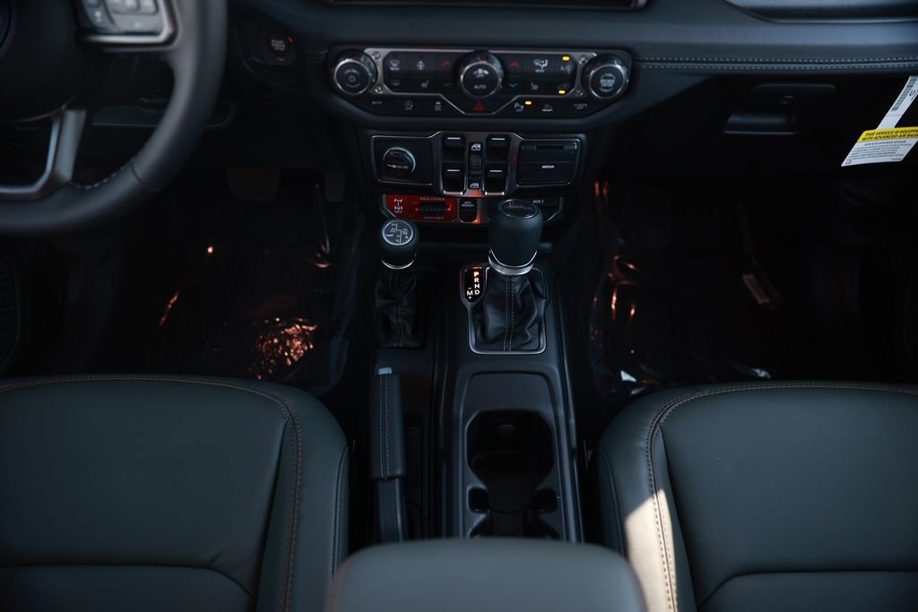 New 2026 Jeep Gladiator Mojave AWD/4WD image 28