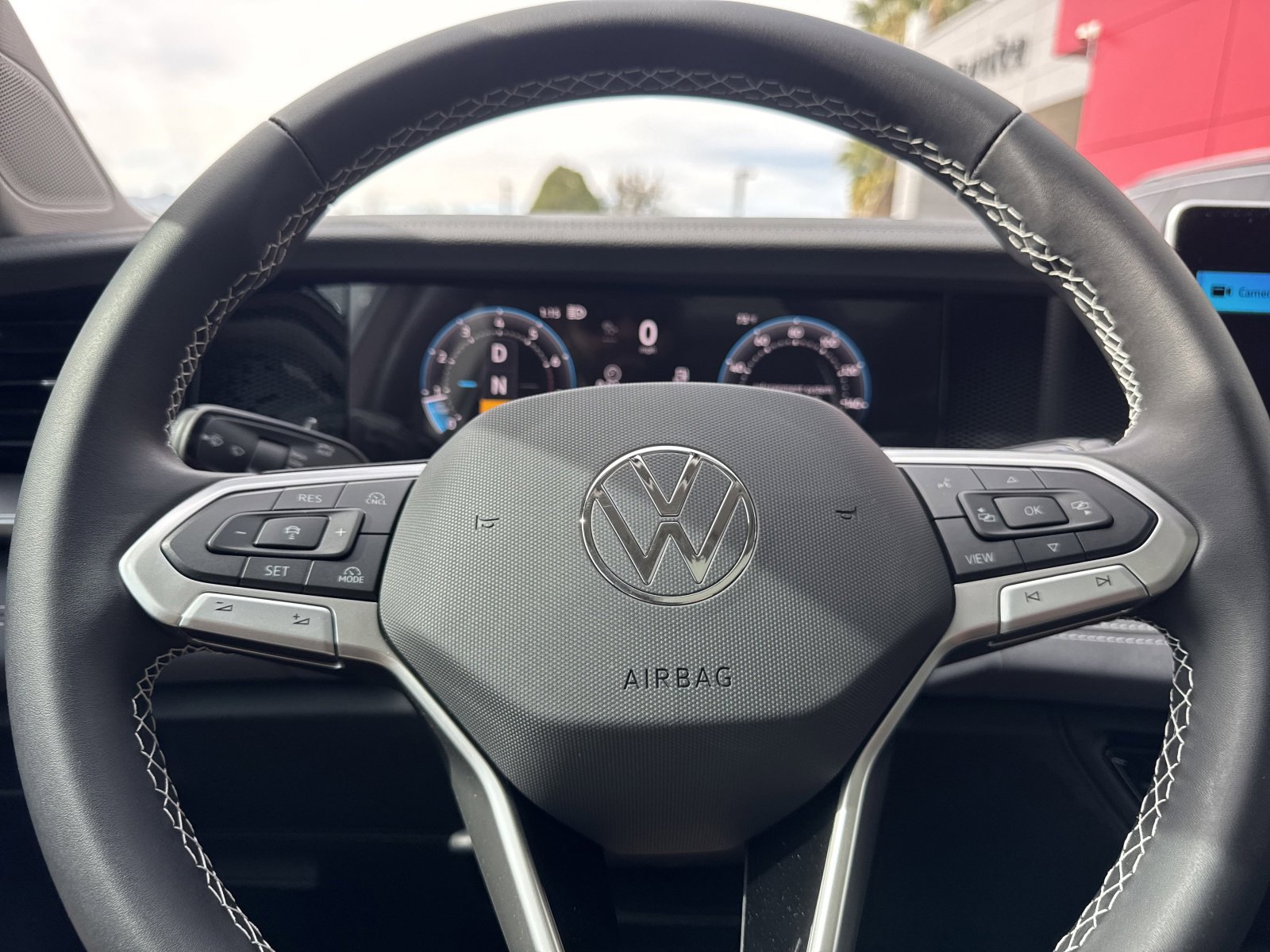 New 2026 Volkswagen Tiguan SE image 31