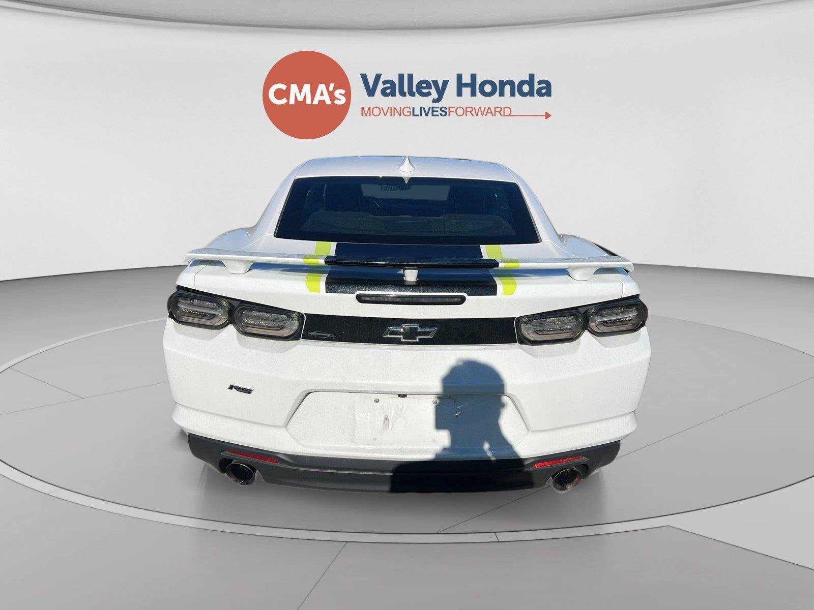 Used 2023 Chevrolet Camaro LT RWD image 3